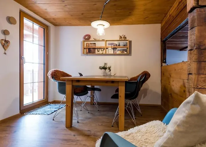 Hygge Hues - Apartment 2