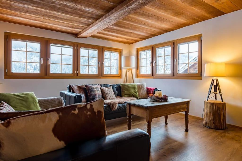 Apartment Hygge Hues - 2 *