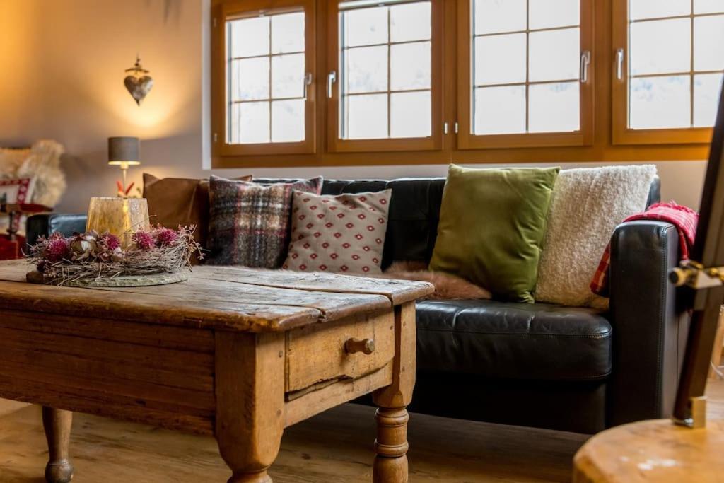 Hygge Hues - 2 Apartment